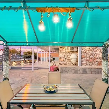 فيلة De Soleil Skála Kallirákhis